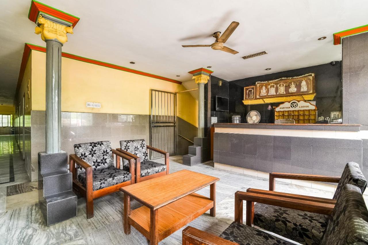 Spot On Karthik International Nellore Bagian luar foto